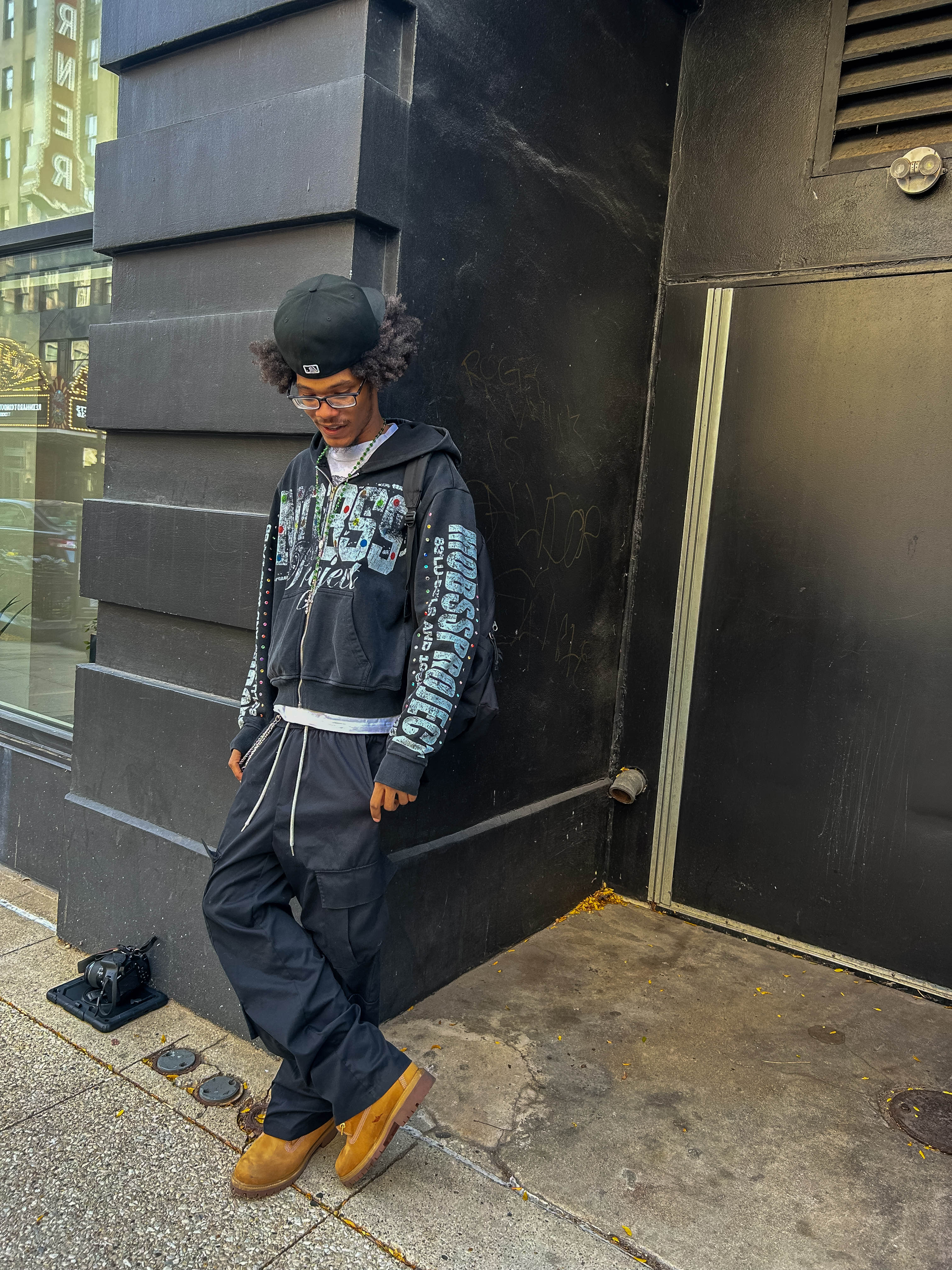 ' 2083 ' P30JECT ZIPUP HOODIE